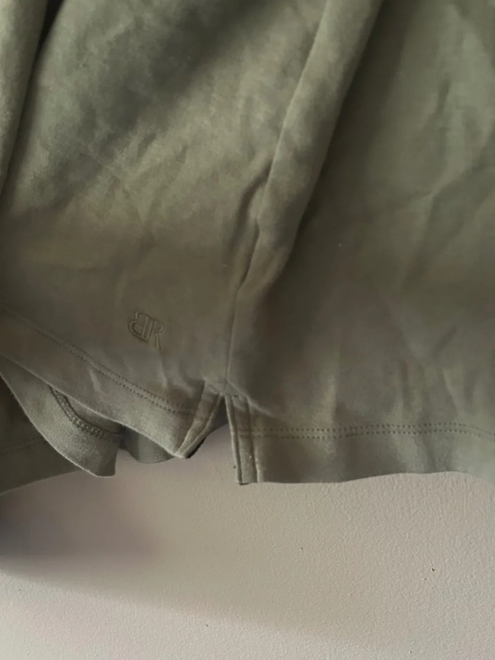 496 Banana Republic Men's Long Sleeve Polo